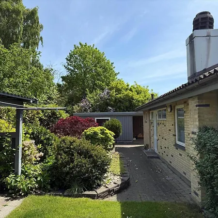 Holiday home 1085-stege-havtornvej-12